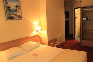 Hotels Hotel Foch : photos des chambres