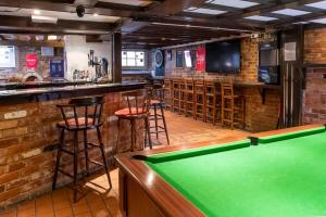 The Crown Hotel