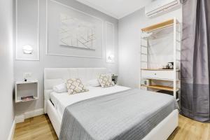 Opera Private Suites by Premium Suites Collection