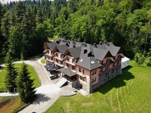 蝾螈酒店 - Hoczew