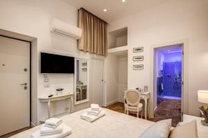 Sorrento Square Suites