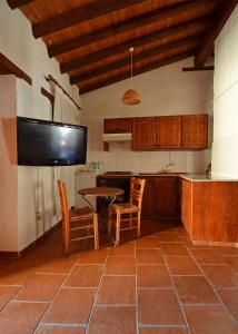 Double Room with Double Spa Bath room in Linos Inn