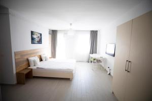 Junior Suite room in 1Hotels