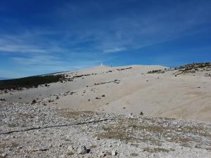 Villas Private infinity pool, beautiful view of Mont Ventoux, a dream spot! : photos des chambres