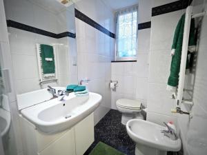 CENTRALE CASA RAVASCO ACQUARIO - GENOVABNB it