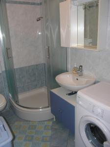 Apartments Biljana for relaxing holidays in Baska