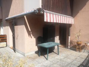 Jolie T2 - très grande terrasse