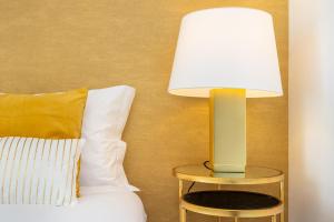 WHome | Golden Premium Apartment