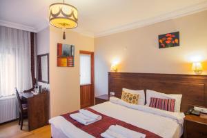 Deluxe Double or Twin Room room in Berce Apart Hotel
