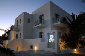 Kapetan Tasos Suites Milos Greece