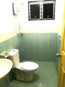 Izzanial Homestay