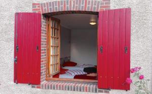 Maisons d'hotes La Longere aux Volets Rouges, Meuble Tourisme 2 etoiles : photos des chambres