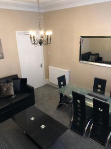 Apartman Accessible Ground Floor Apartment Near GLA Airport Paisley Nagy Britannia