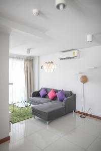 Le Cote, Thonglor Soi 8, Top Floor 2 Balcony 55sqm