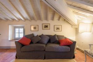 Casa Ribes - Fattoria la Speranza, Case Toscane