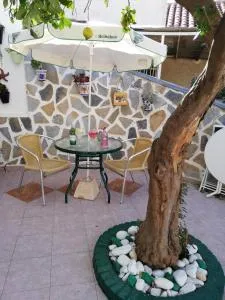 Calle Dr Fleming 3 bedroom home - Los Buenos