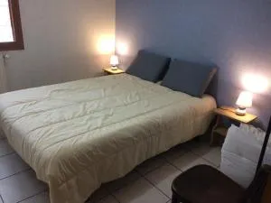 vue sur les montagnes dans maison au calme - Entre-deux-Guiers