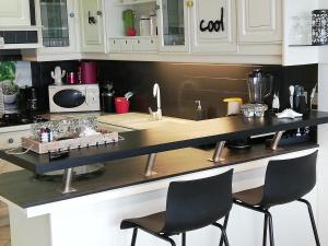 Appartements Appartement terrasse esprit loft vue sur mer : photos des chambres