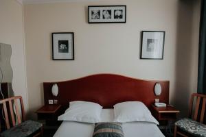 Hotels Hotel Crystal Reims Centre : photos des chambres