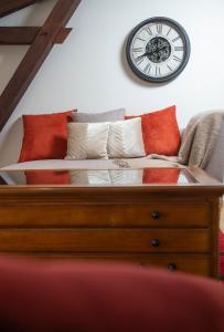 B&B / Chambres d'hotes Chateau Tour Saint-Fort Chambre d'hotes : Chambre Lits Jumeaux avec Salle de Bains Privative