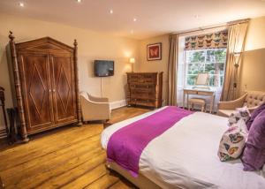 Classic Double Room room in The Horn Of Plenty