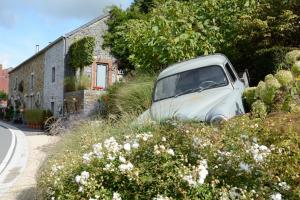 Gîte de Corbion une envie dAilleurs 6personnes et le Pt Bonheur 2 personnes