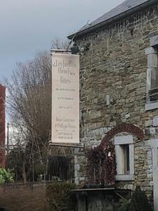 Gîte de Corbion une envie dAilleurs 6personnes et le Pt Bonheur 2 personnes