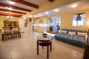 Villa Zupan with Hot Tub