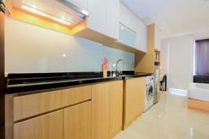Comfortable Studio at Menteng Park Apartment By Travelio