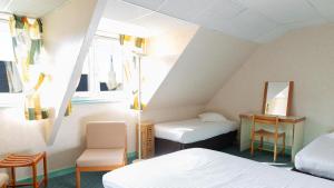 Hotels Les Bains de Mer Riviera Bretonne : photos des chambres