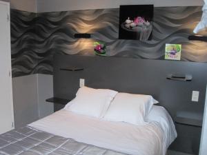 Hotels Hotel Restaurant Rive Gauche : photos des chambres