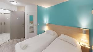 Hôtel du stade ex Kyriad Direct Lille Est Stade Pierre Mauroy