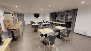 Hôtel du stade ex Kyriad Direct Lille Est Stade Pierre Mauroy