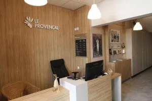 普罗旺斯酒店 - 塔拉斯孔