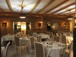 Hotels hotel des Sapins : photos des chambres