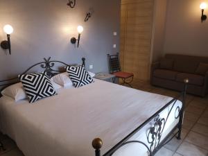 Hotels Mas De La Senancole : photos des chambres