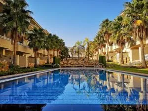 GREEN PARADISE - Пеґо