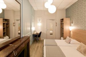 Hotels Hotel du Dauphin : photos des chambres