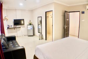 Barelang Hotel Nagoya Batam