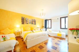 Calle dei Fabbri Apartment