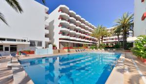 Apartamentos Lido hotel, 
Ibiza, Spain.
The photo picture quality can be
variable. We apologize if the
quality is of an unacceptable
level.