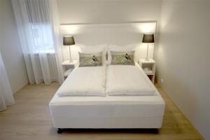 Om Apartments