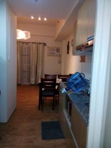 Anya and Carls Comfy