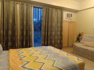 Palm Tree Genlex Condo