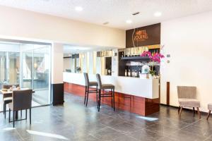 Hotels Best Western Hotel Journel Paris Sud : photos des chambres