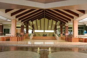 Uniland Golf & Resort