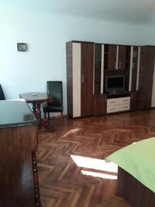 Charming downtown studio Ioana