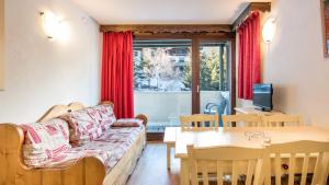 Appartements Vacanceole - Residence Les Chalets et Balcons De La Vanoise : photos des chambres