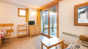 Appartements Vacanceole - Residence Les Chalets et Balcons De La Vanoise : photos des chambres