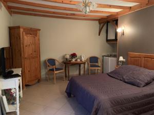 B&B / Chambres d'hotes Les Charmilles : photos des chambres